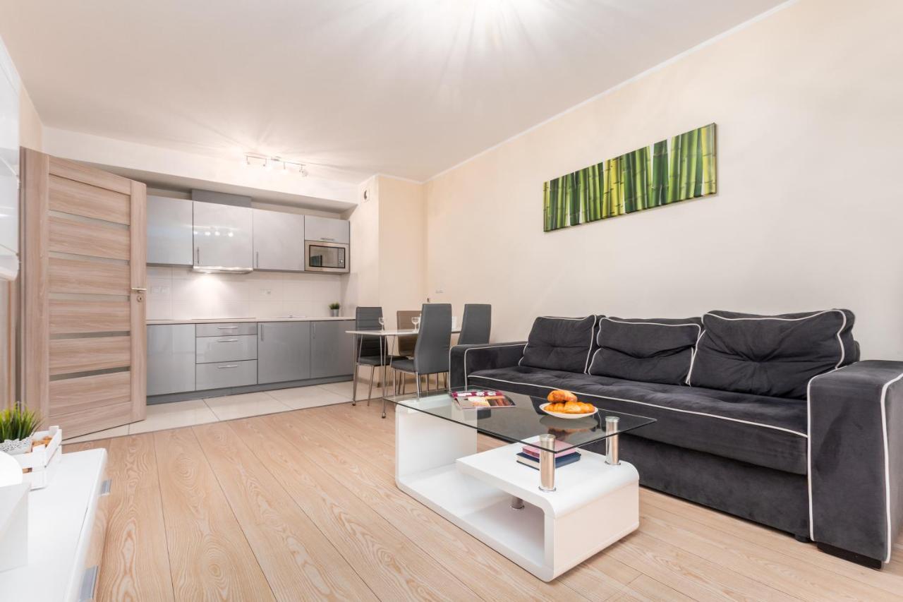 Al Krakowska 291A By Homeprime Warsaw Luaran gambar