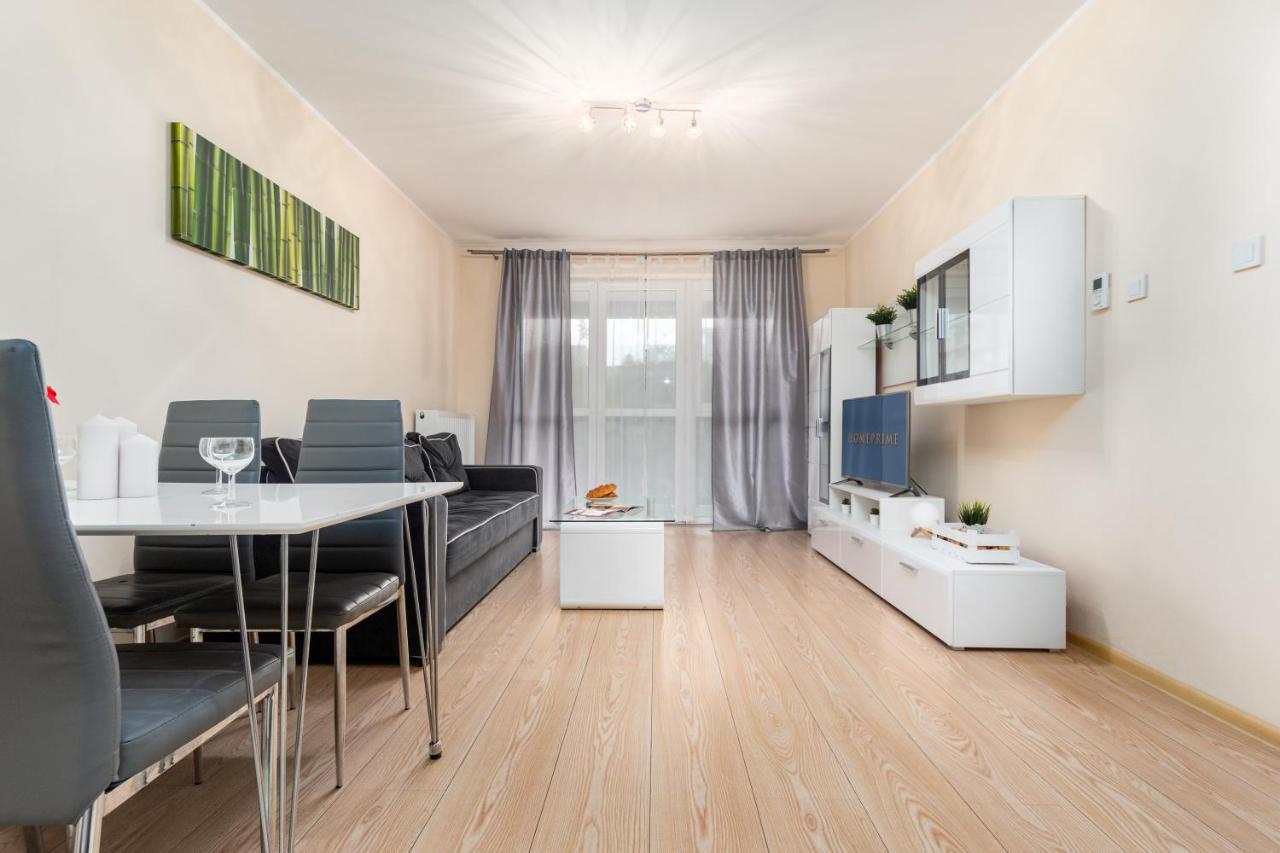 Al Krakowska 291A By Homeprime Warsaw Luaran gambar