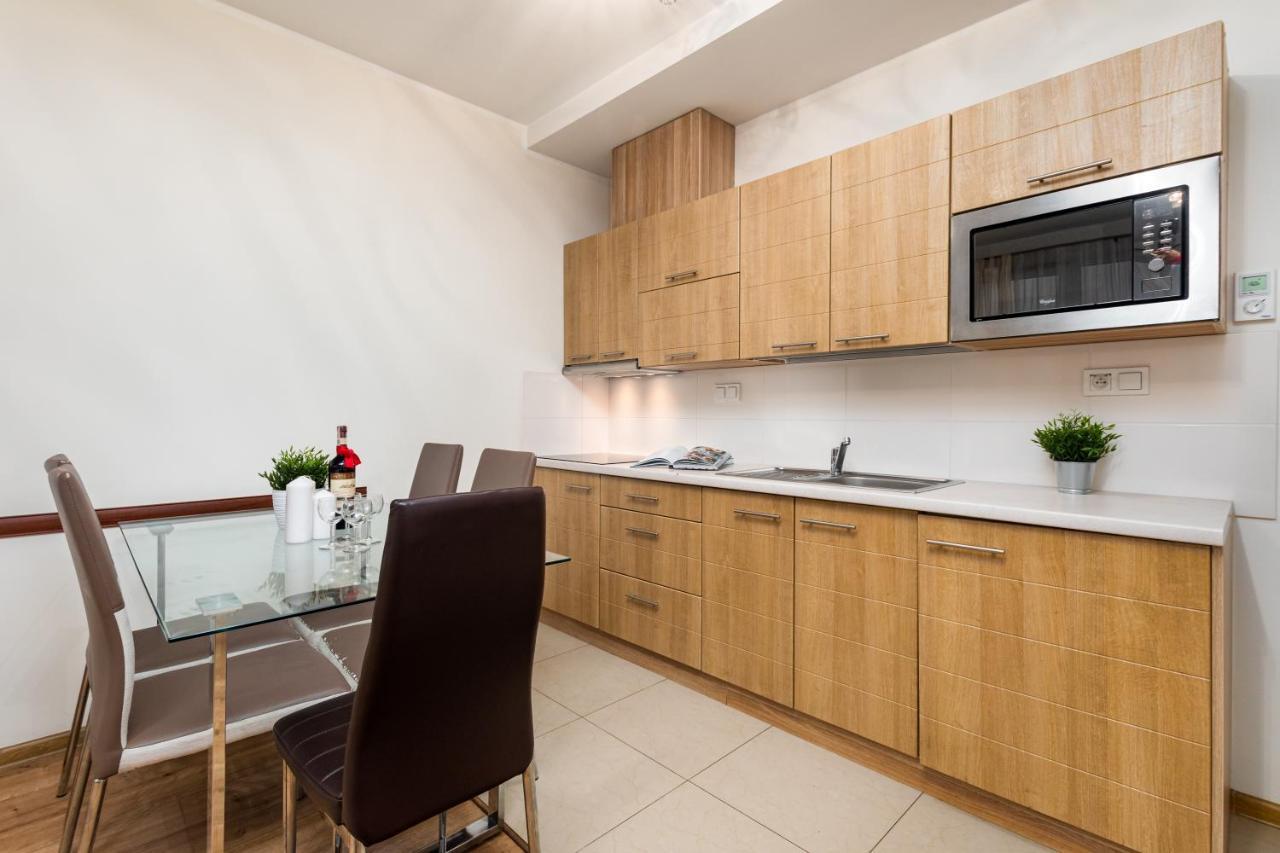 Al Krakowska 291A By Homeprime Warsaw Luaran gambar