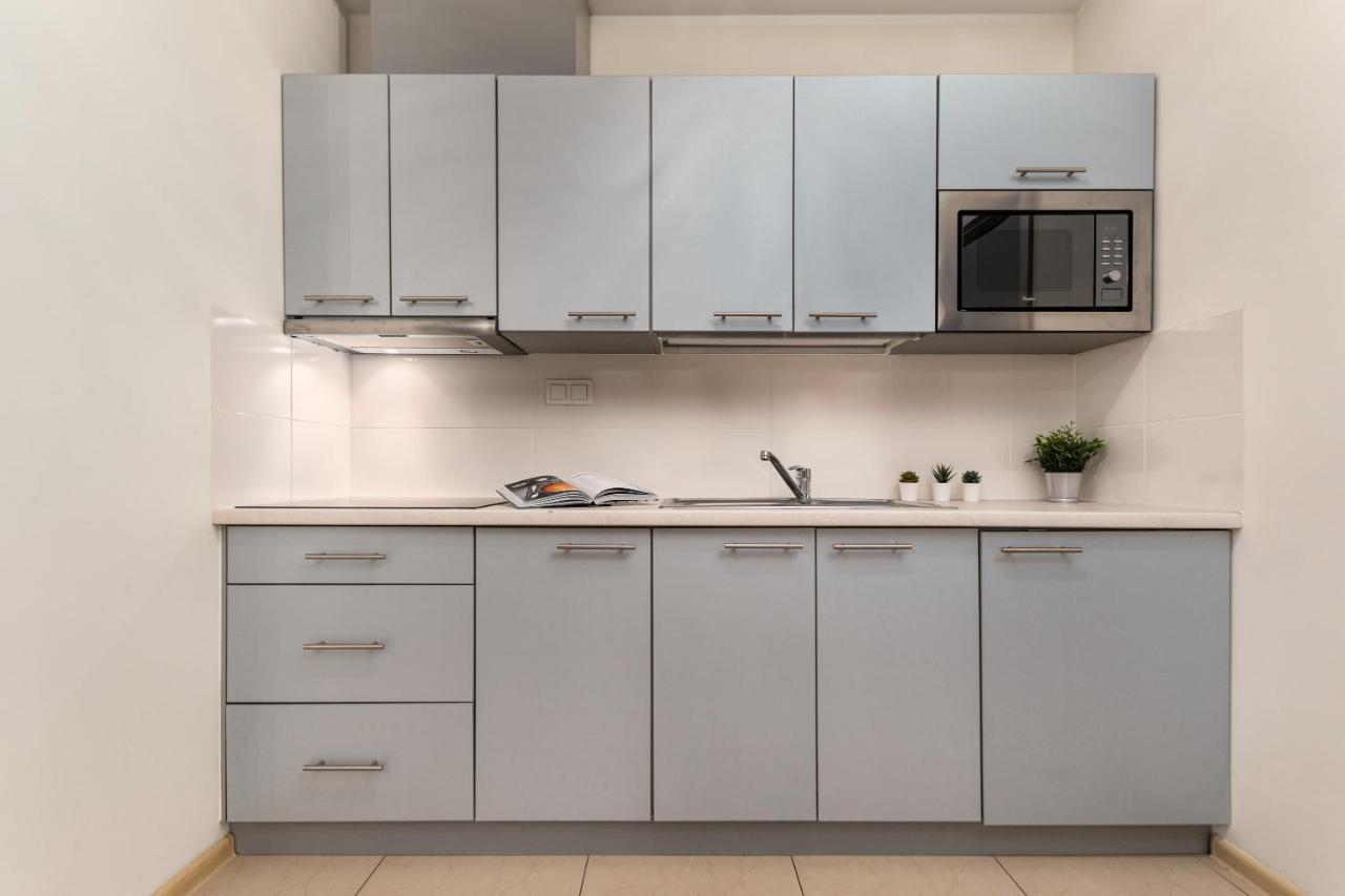 Al Krakowska 291A By Homeprime Warsaw Luaran gambar