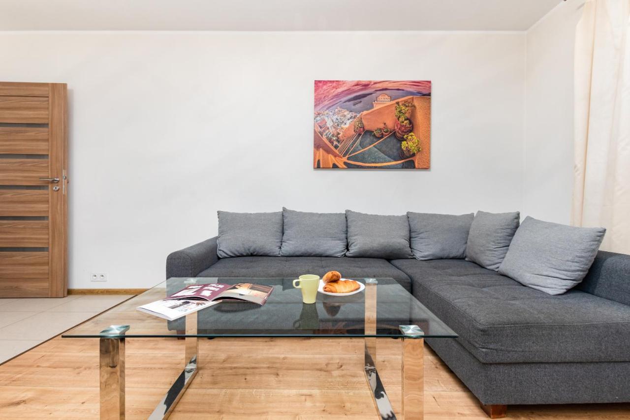 Al Krakowska 291A By Homeprime Warsaw Luaran gambar