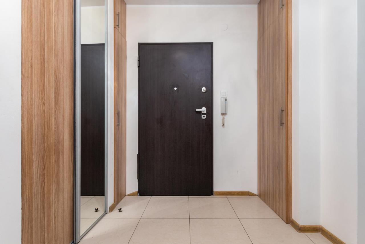 Al Krakowska 291A By Homeprime Warsaw Luaran gambar