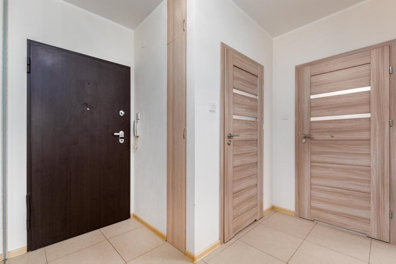 Al Krakowska 291A By Homeprime Warsaw Luaran gambar