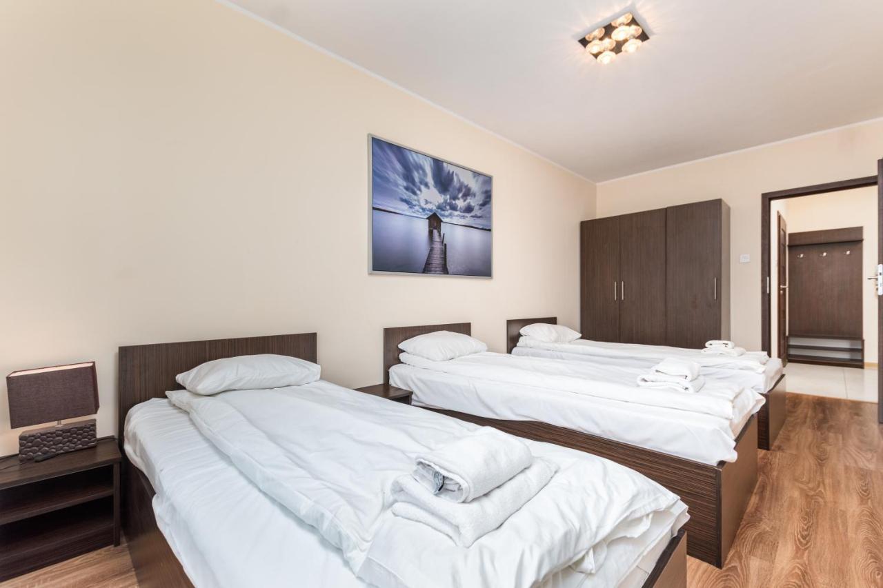 Al Krakowska 291A By Homeprime Warsaw Luaran gambar