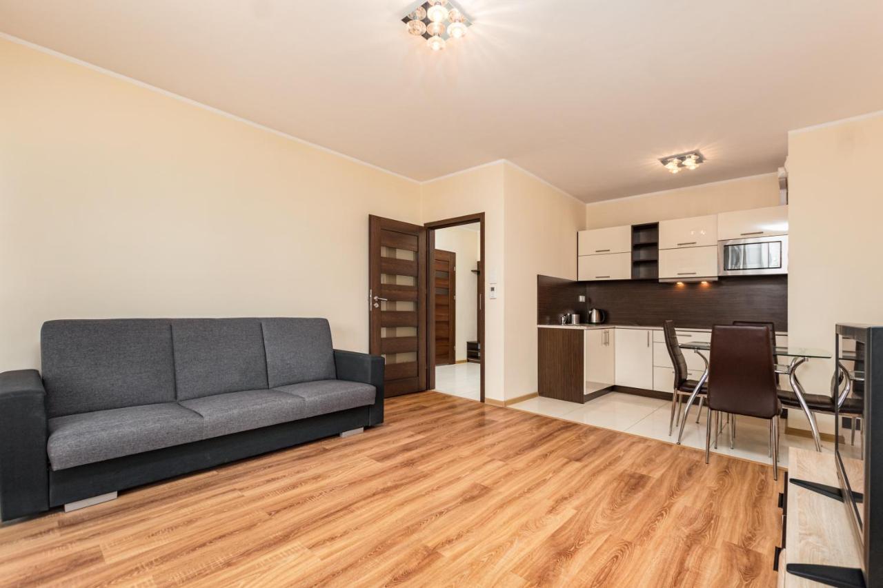 Al Krakowska 291A By Homeprime Warsaw Luaran gambar