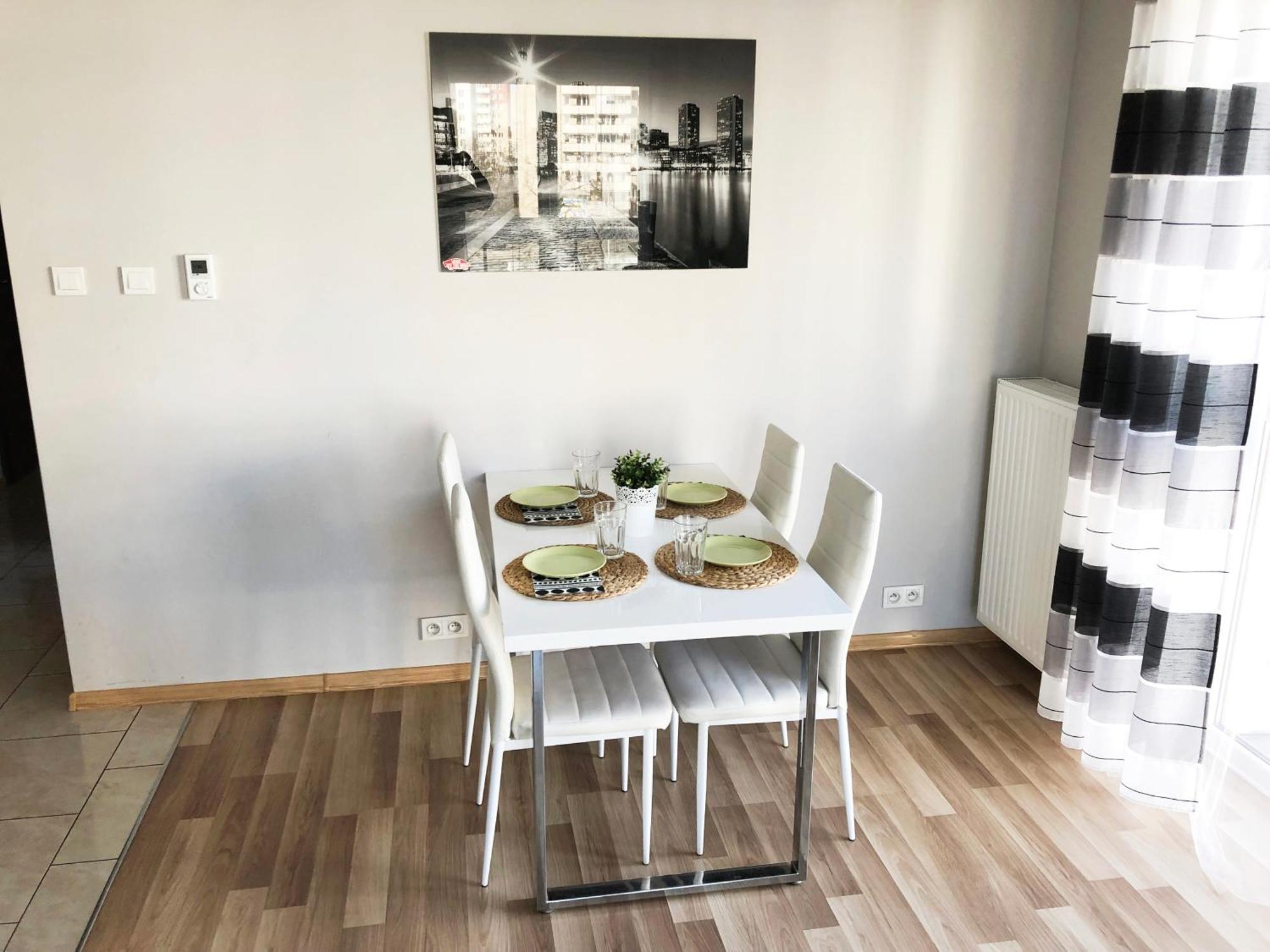 Al Krakowska 291A By Homeprime Warsaw Luaran gambar